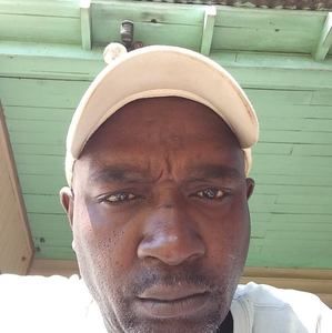 Meet your Posher, Leonard